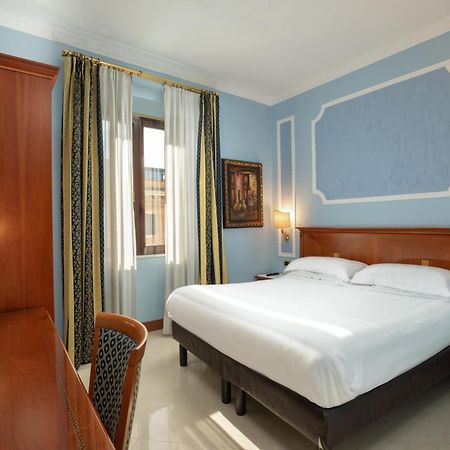 Consoli Romani Vatican Rooms ภายนอก รูปภาพ