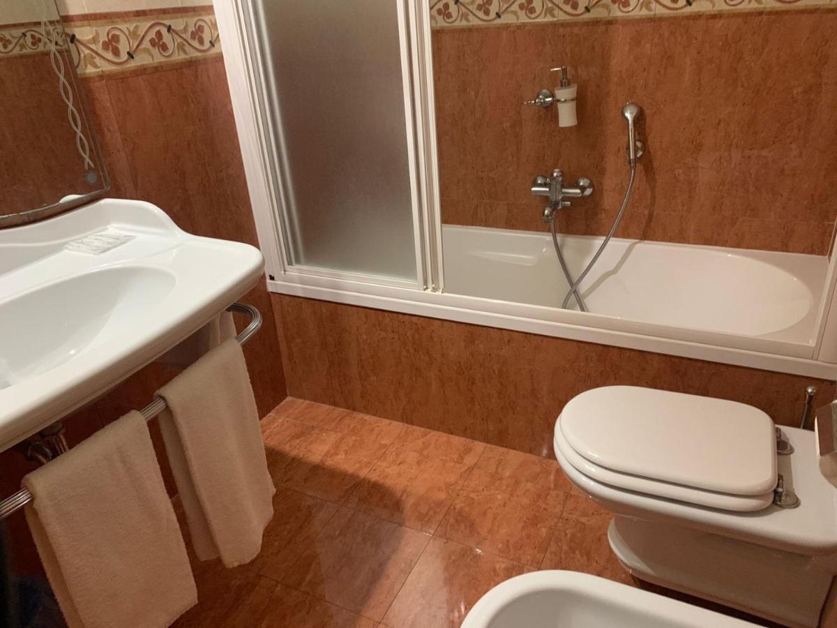 Consoli Romani Vatican Rooms ภายนอก รูปภาพ