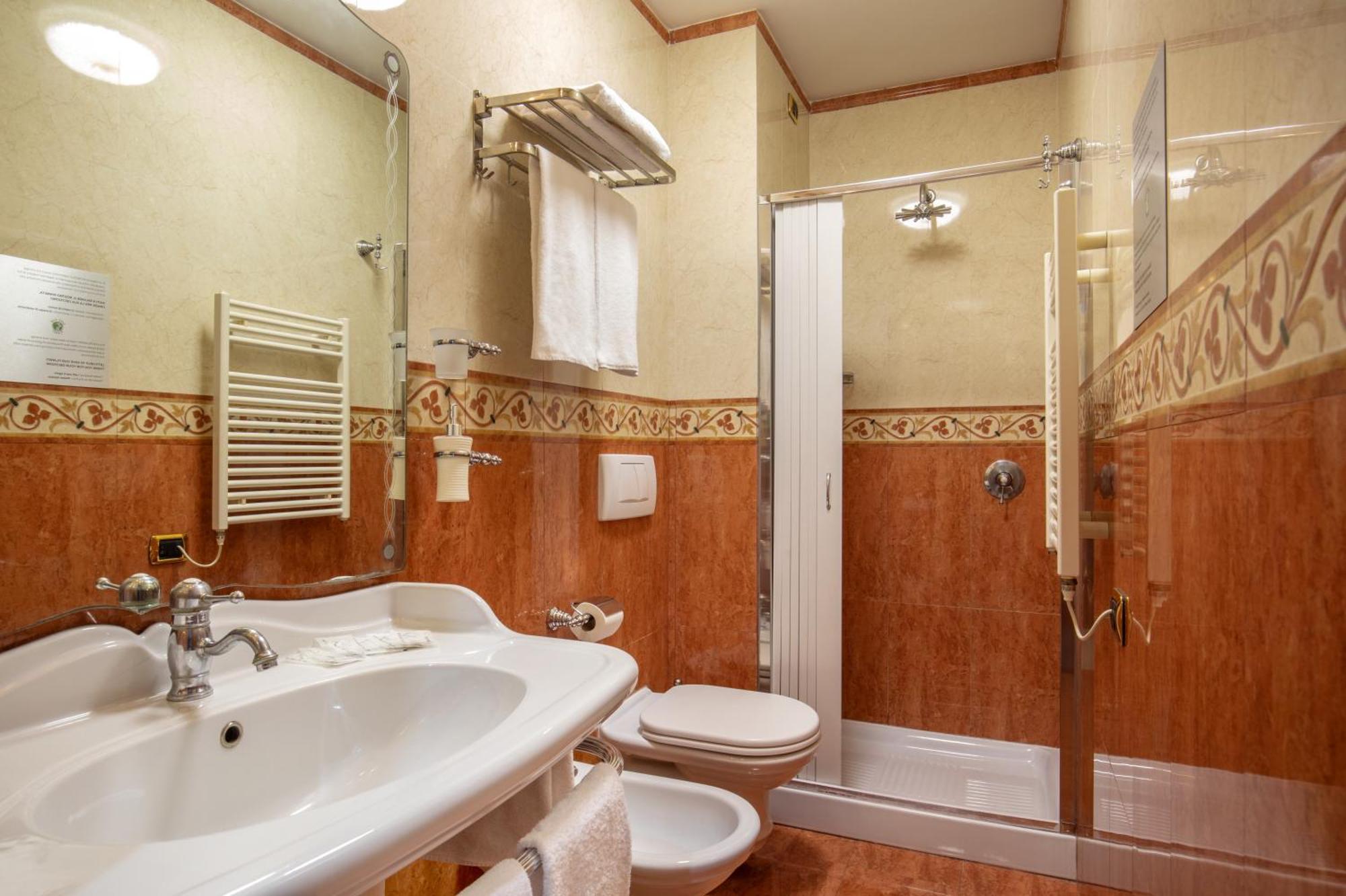 Consoli Romani Vatican Rooms ภายนอก รูปภาพ
