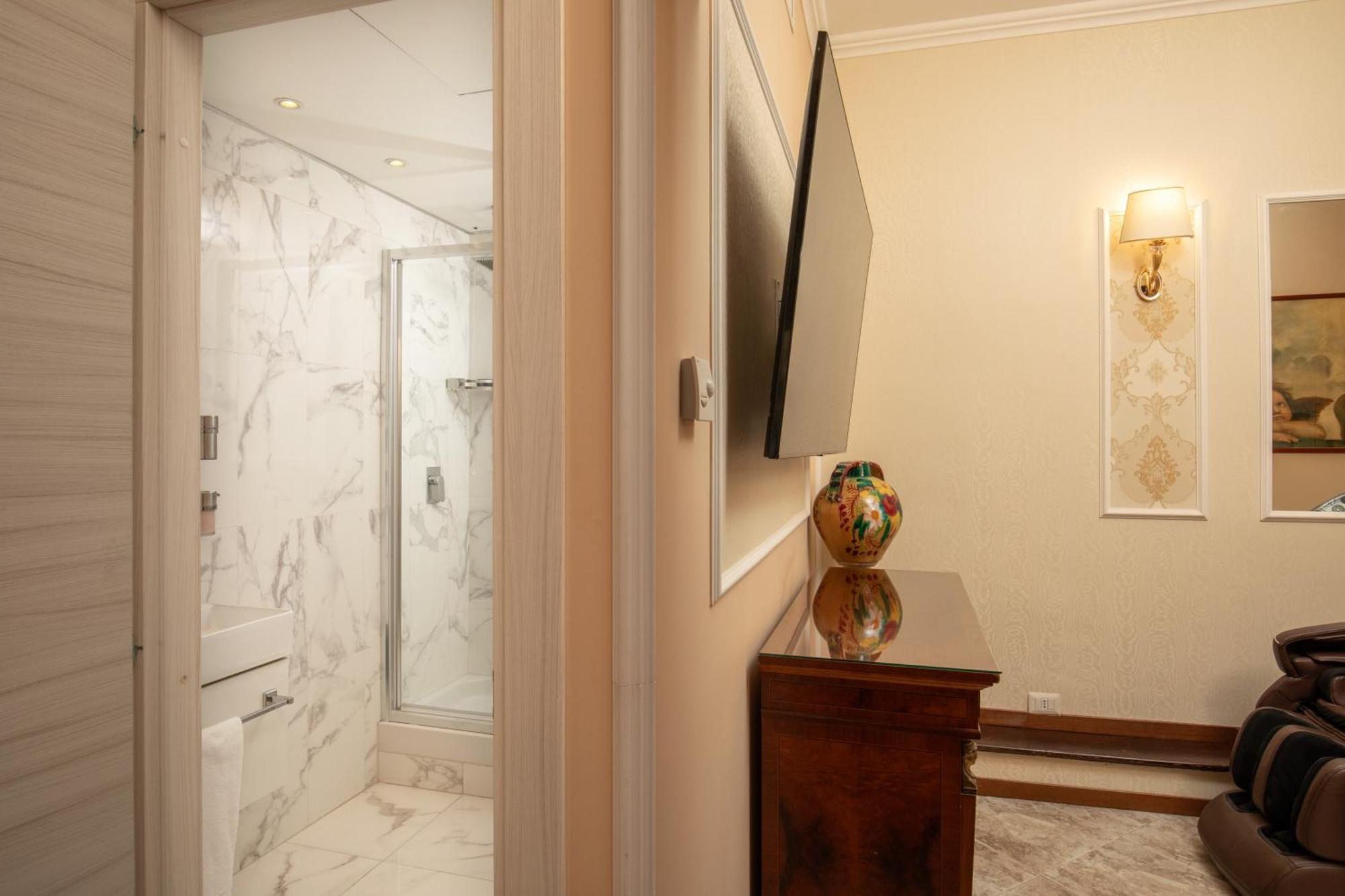 Consoli Romani Vatican Rooms ภายนอก รูปภาพ